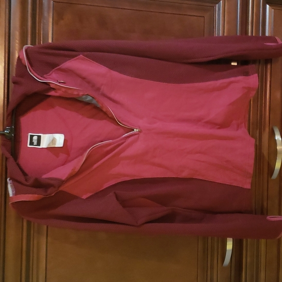 The North Face Half-Zip Pullover - Picture 2 of 9
